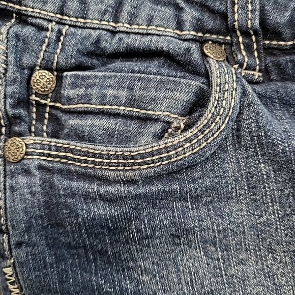 Roadrunner Women's Jeans Size 6 Capris Medium Wash Denim Split Cuff - Picture 6 of 12